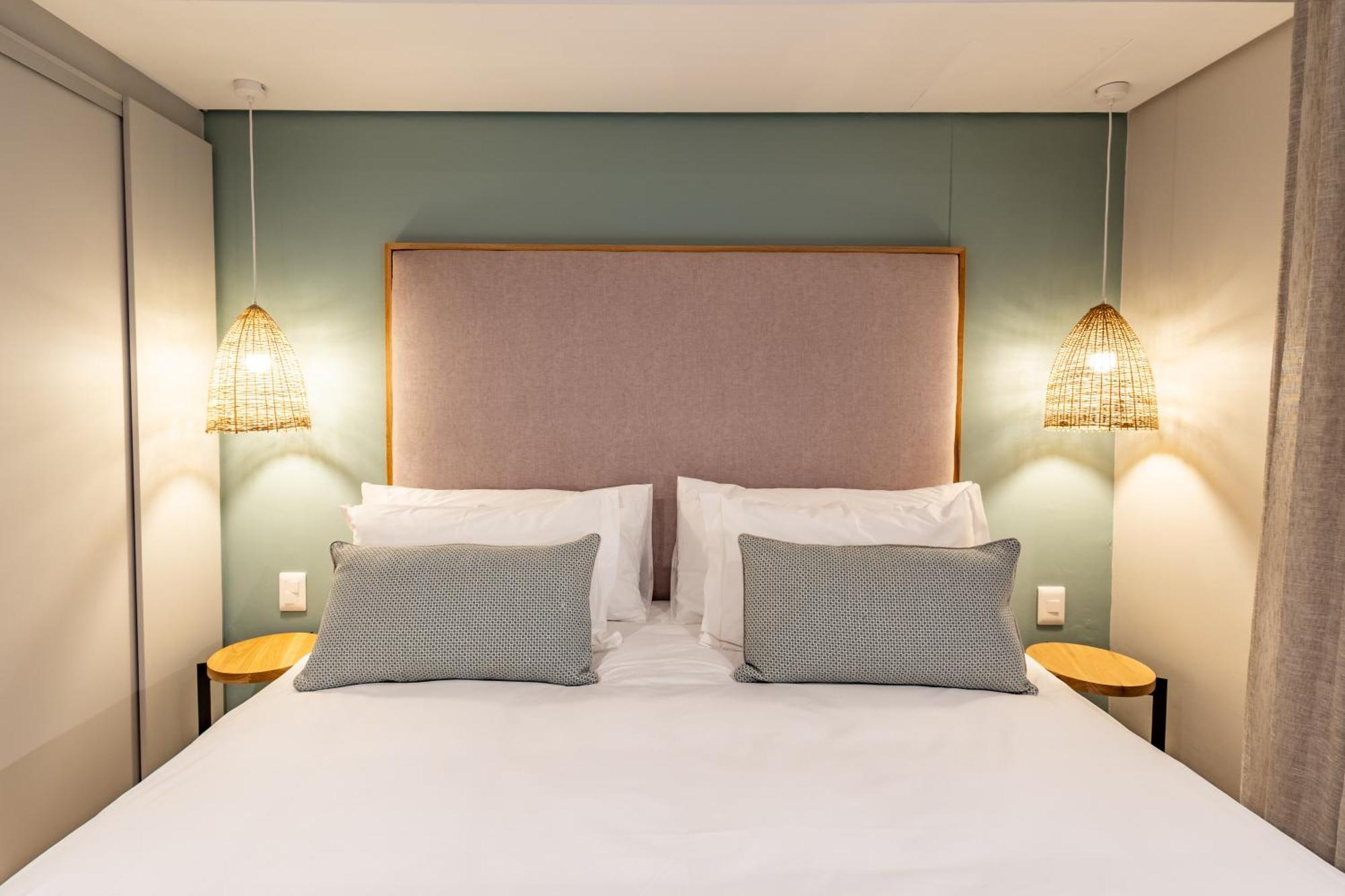 Plett Quarter Hotel - Lion Roars Hotels & Lodges Плеттенберг-Бей Экстерьер фото