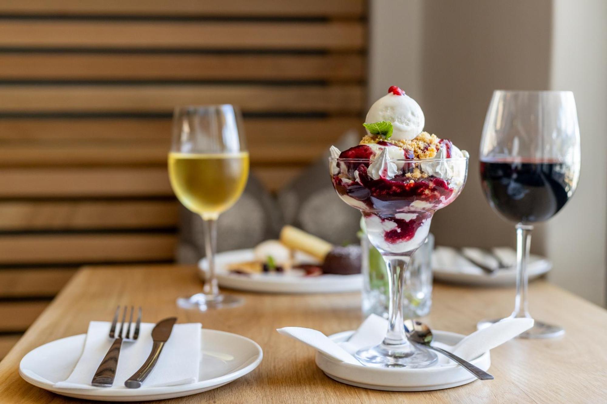 Plett Quarter Hotel - Lion Roars Hotels & Lodges Плеттенберг-Бей Экстерьер фото